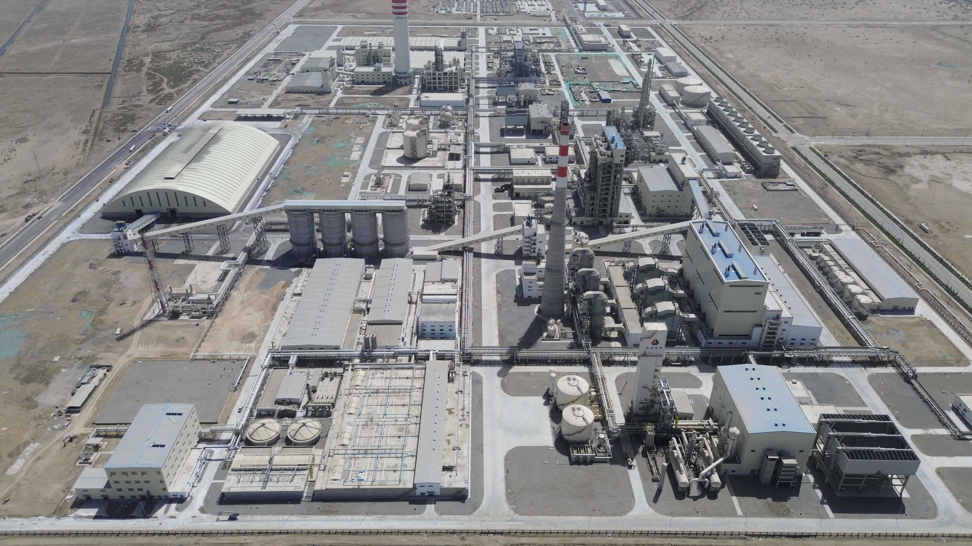 新疆新冀新型水溶復(fù)合肥聯(lián)產(chǎn)柴油機(jī)尾氣處理劑循環(huán)經(jīng)濟(jì)聯(lián)合化工項(xiàng)目（新疆）