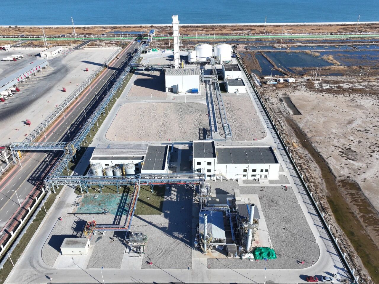 4.天津南港LNG冷能綜合利用示范項(xiàng)目順利中交