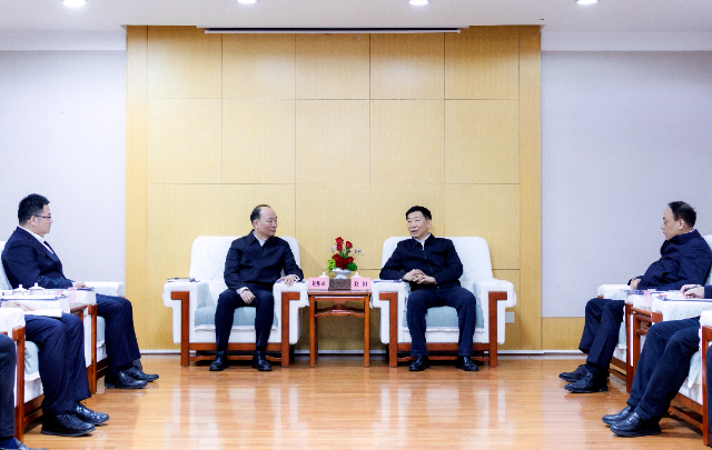 莫鼎革拜會(huì)陜西省委副書記、省長趙剛