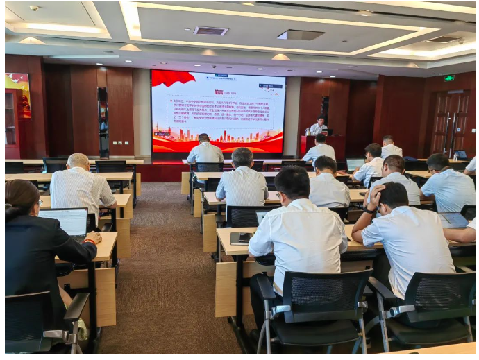 趙敏偉深入基層講授主題教育專題黨課